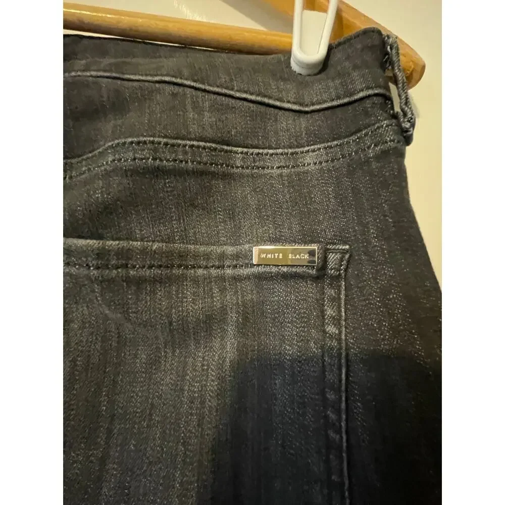 WHBM The Straight Crop High Rise Curvy Jeans Black Faded 90s Revival Grunge 6 - Picture 3 of 4